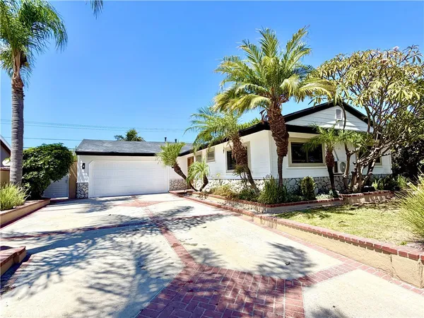$1,080,000 | 4811 Myra Avenue, Cypress, CA 90630