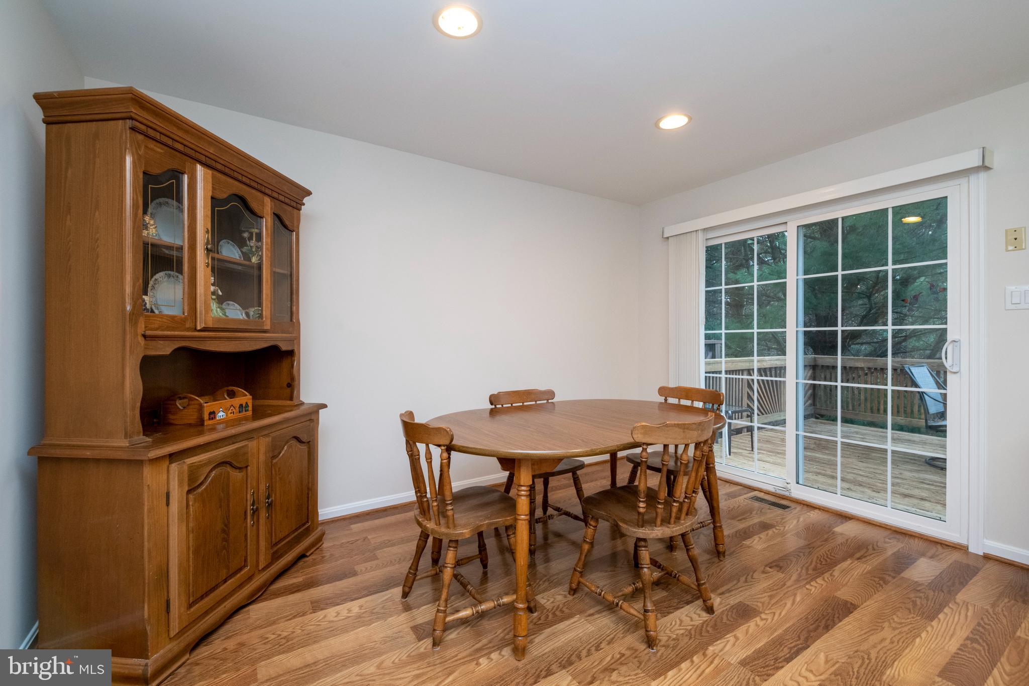 11102 Baskerville Road Reisterstown, MD 21136 - Photo 11 of 34 Slider to deck