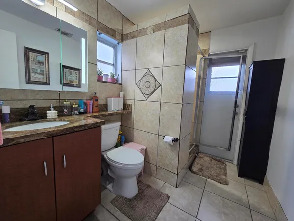$685,000 | 7811 Northwest 40th Court, Coral Springs, FL 33065