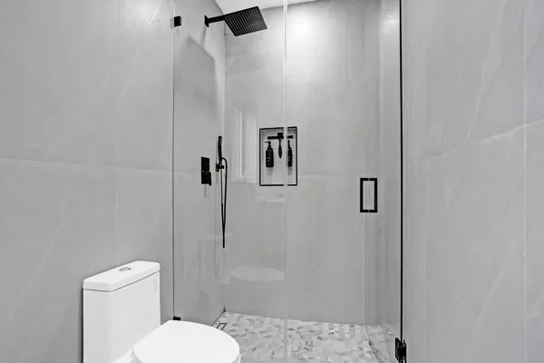 $7,200 | 6700 East Tropical Way, Plantation, FL 33317