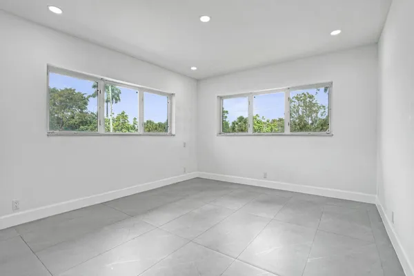 $7,200 | 6700 East Tropical Way, Plantation, FL 33317