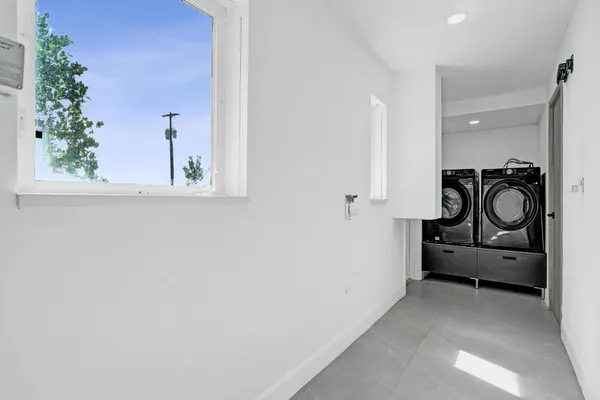 $7,200 | 6700 East Tropical Way, Plantation, FL 33317