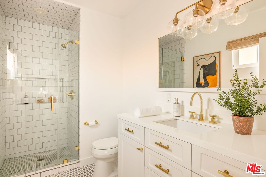 1018 Cedar Street Santa Monica, CA 90405 - Photo 18 of 38