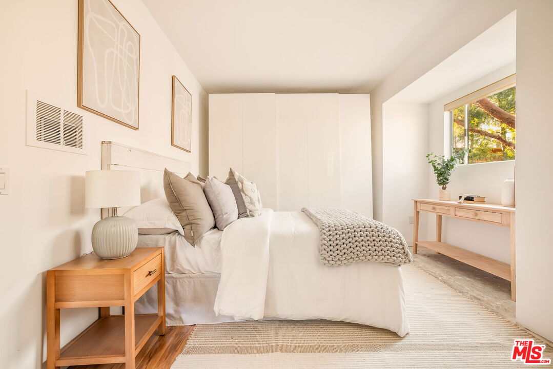 1018 Cedar Street Santa Monica, CA 90405 - Photo 33 of 38