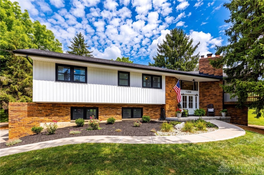 1394 Kirby Road Lebanon, OH 45036 - Photo 4 of 48 Gallery Image 4
