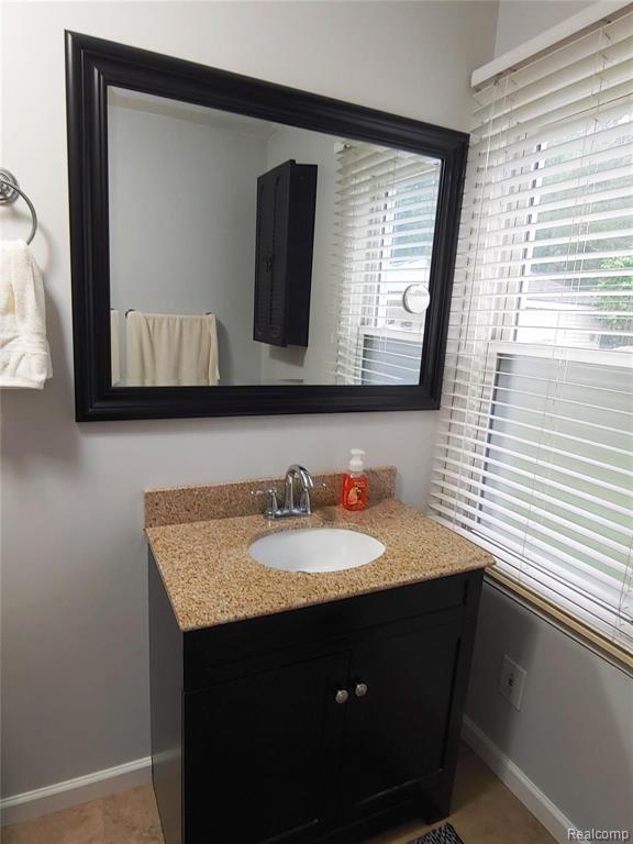 38915 Wade Road Romulus, MI 48174 - Photo 14 of 24