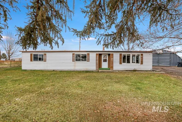 $300,000 | 3588 North 3230 East, Kimberly, ID 83341