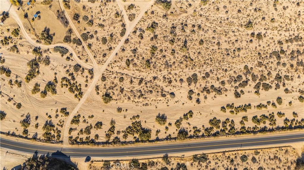 6350 Pioneertown Road Pioneertown, CA 92268 - Photo 11 of 36 view of a small yard