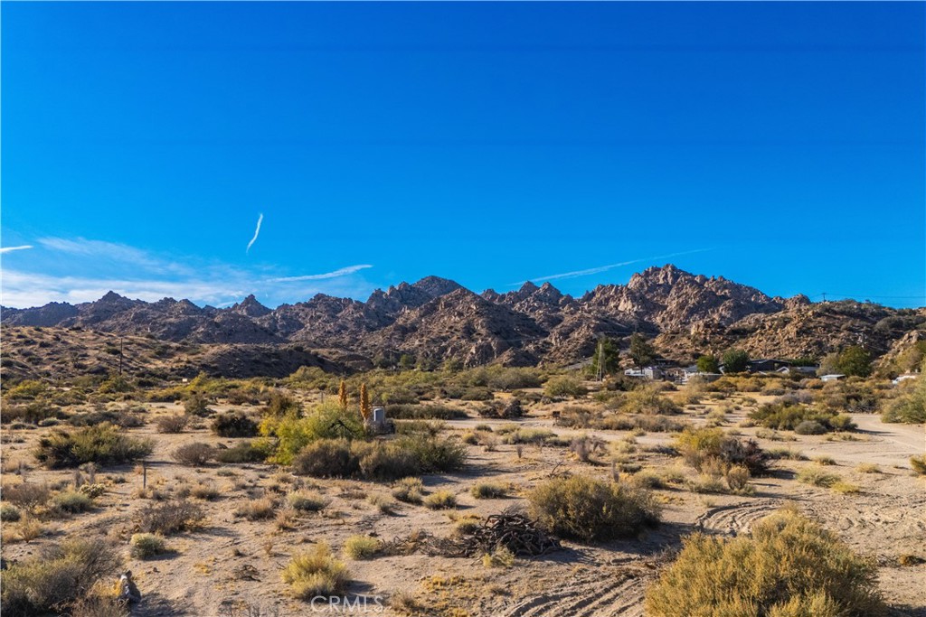 6350 Pioneertown Road Pioneertown, CA 92268 - Photo 15 of 36 a view of a sky