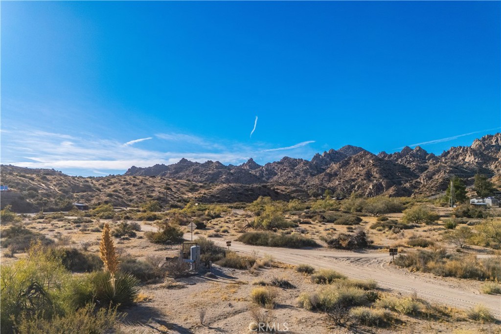 6350 Pioneertown Road Pioneertown, CA 92268 - Photo 16 of 36 a view of a sky