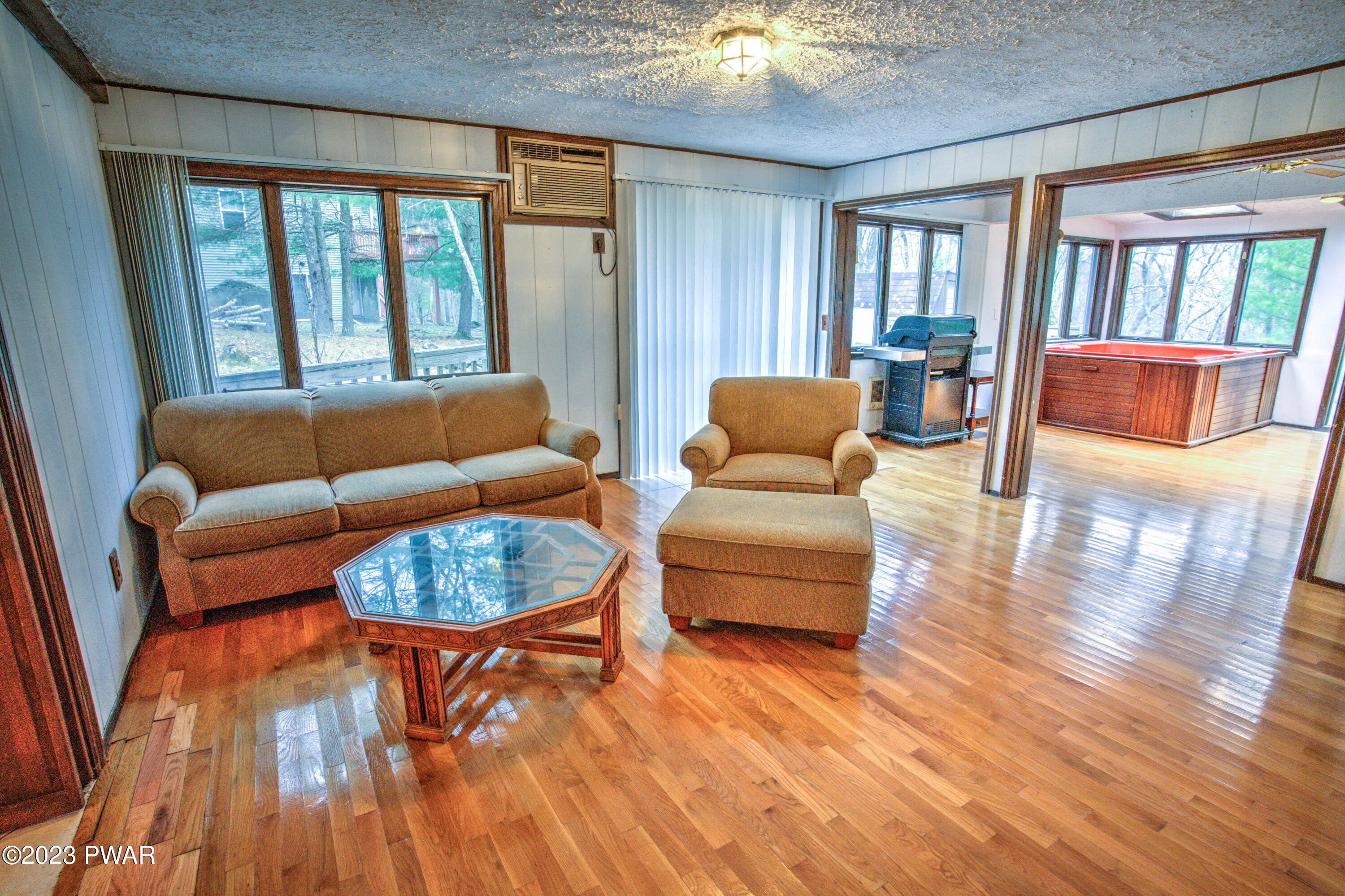 135 Pebble Rock Road Lackawaxen, PA 18435 - Photo 4 of 34