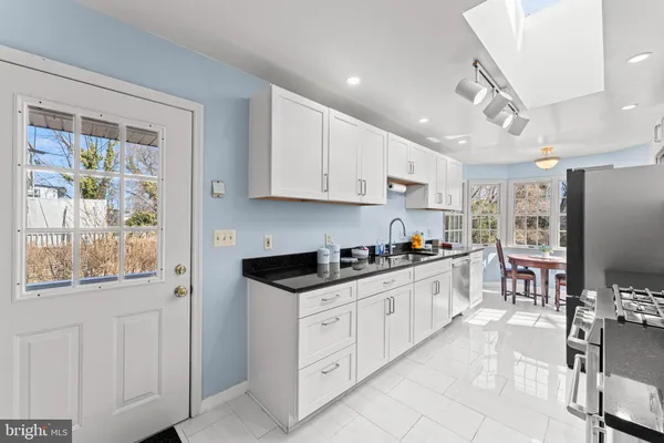 $595,000 | 214 South Royal Avenue, Front Royal, VA 22630