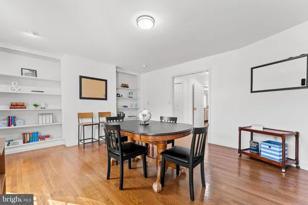 $595,000 | 214 South Royal Avenue, Front Royal, VA 22630