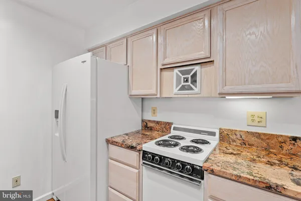 $595,000 | 214 South Royal Avenue, Front Royal, VA 22630