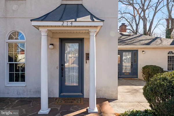 $595,000 | 214 South Royal Avenue, Front Royal, VA 22630