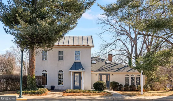$595,000 | 214 South Royal Avenue, Front Royal, VA 22630