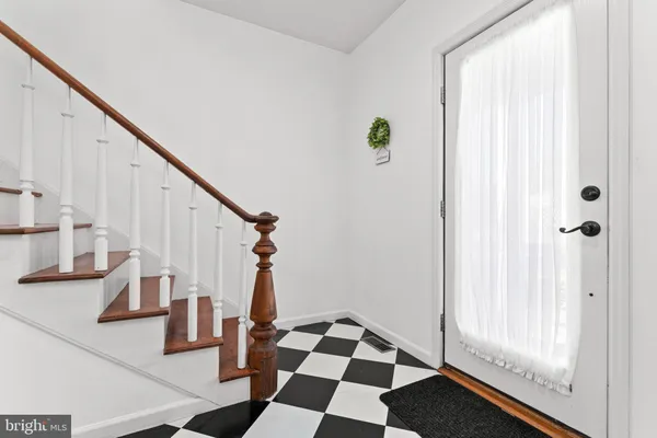 $595,000 | 214 South Royal Avenue, Front Royal, VA 22630