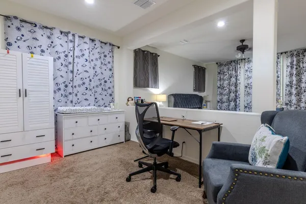 $2,999 | 1064 South Sunset Drive, Chandler, AZ 85286
