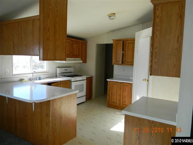 18750 Cold Springs Drive Reno, NV 89508 - Photo 4 of 7 Photo 4