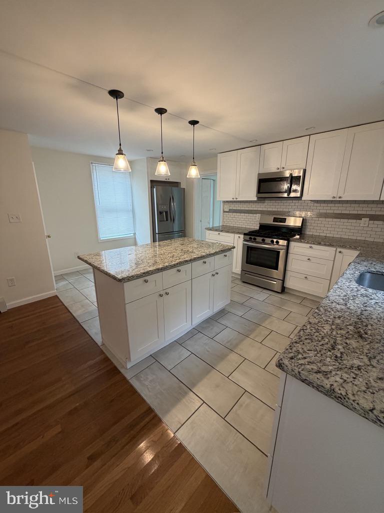 217 Simpson Road Ardmore, PA 19003 - Photo 5 of 14 Gallery Image 5