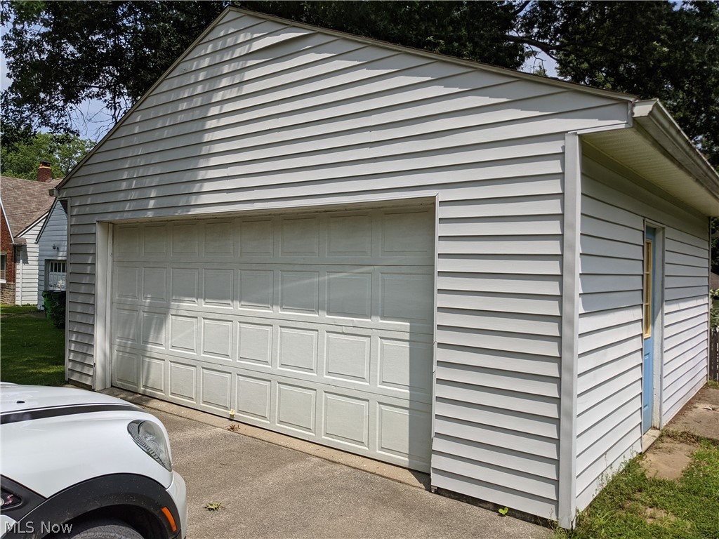 30 Liberty Street Rittman, OH 44270 - Photo 3 of 21 Garage