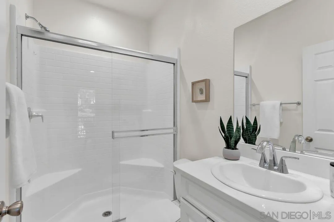 2822 Juniper Berry Street Spring Valley, CA 91977 - Photo 14 of 34