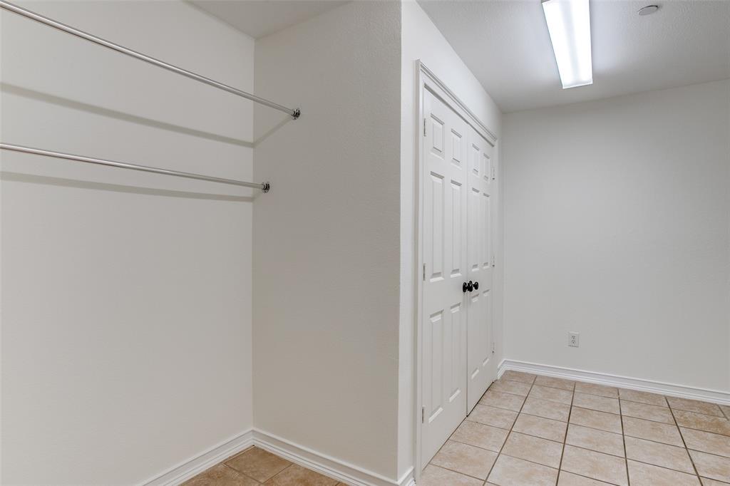 1600 Abrams Road, Unit 8 Dallas, TX 75214 - Photo 20 of 26 a view of an empty room