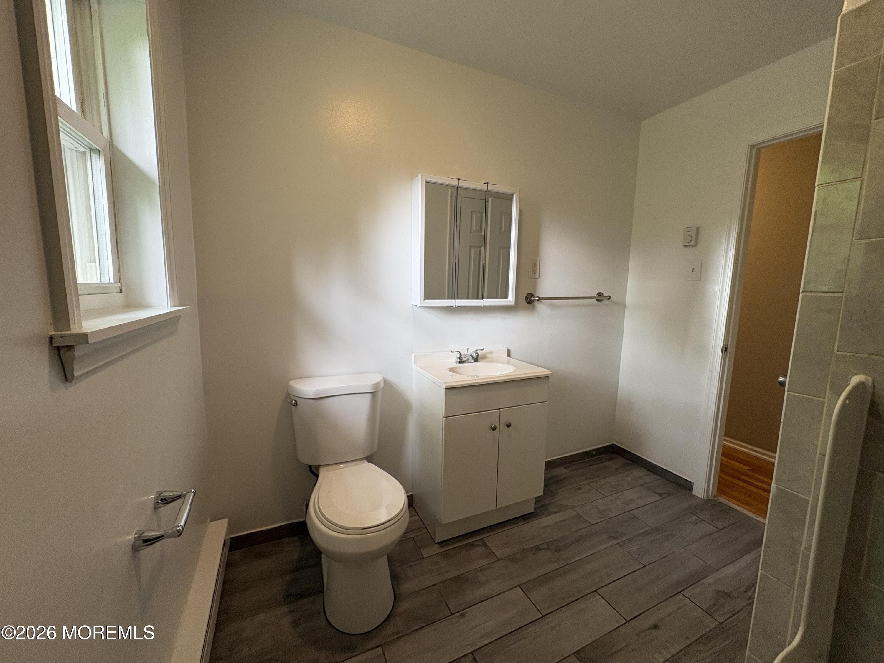 14 Spring Terrace Freehold, NJ 07728 - Photo 5 of 10 IMG_4787