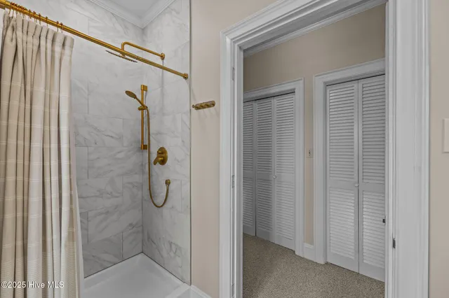 $995,000 | 442 Whichards Beach Road, Chocowinity, NC 27817