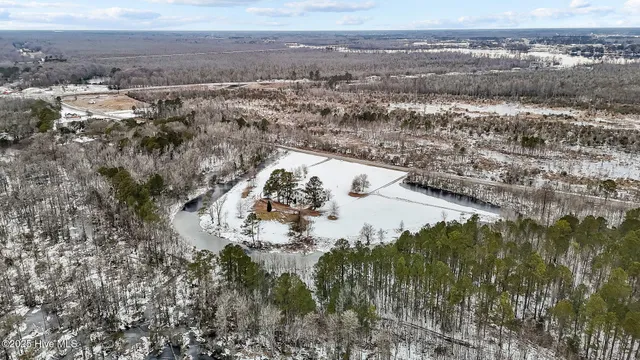 $995,000 | 442 Whichards Beach Road, Chocowinity, NC 27817