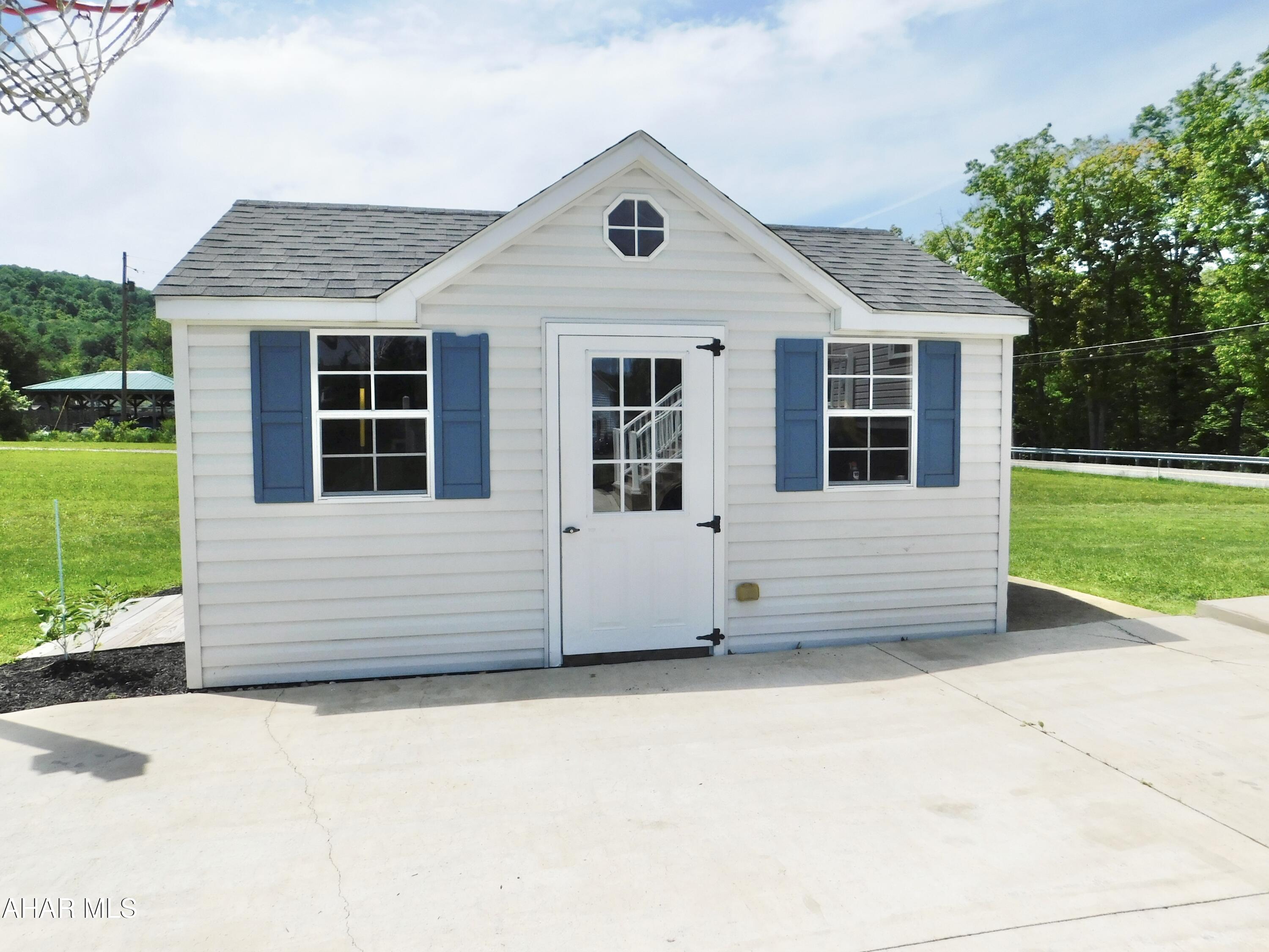 2037 Reightown Road Tyrone, PA 16686 - Photo 39 of 46 Shed