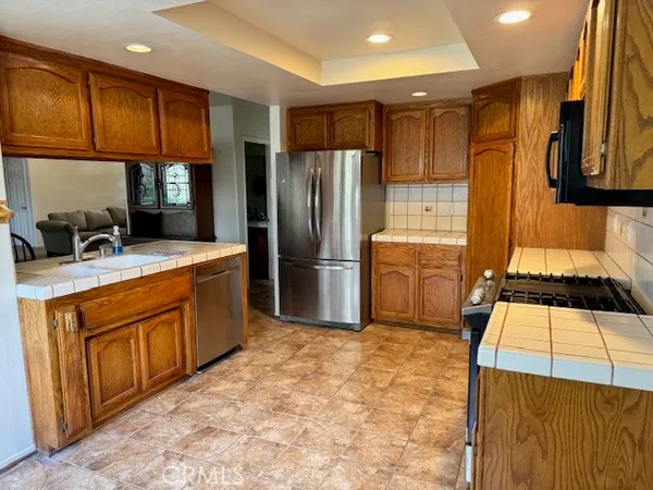 $439,000 | 30081 Jamaica Dunes Drive, Tehachapi, CA 93561