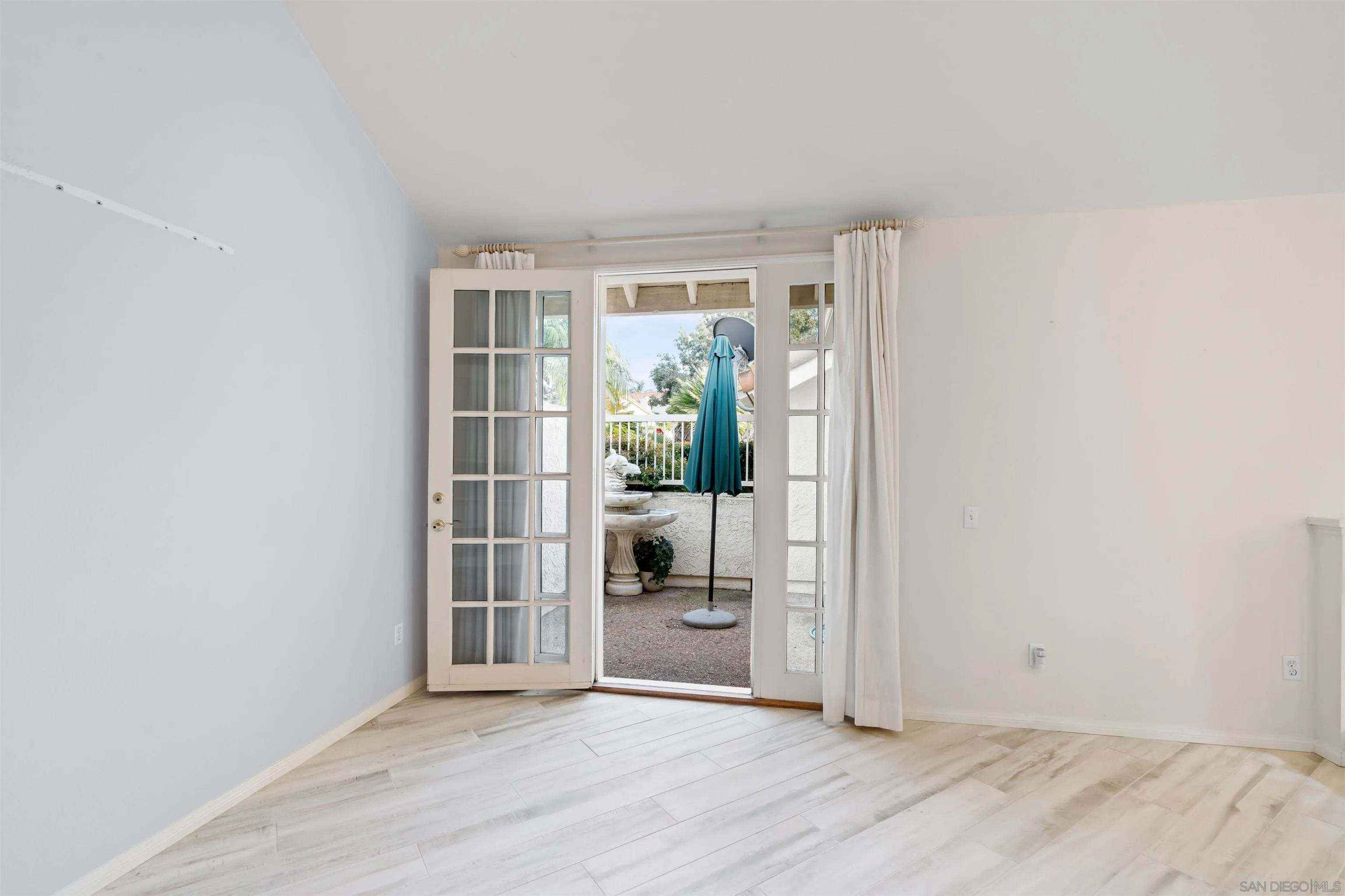 13286 Ocean Vista Road San Diego, CA 92130 - Photo 20 of 65