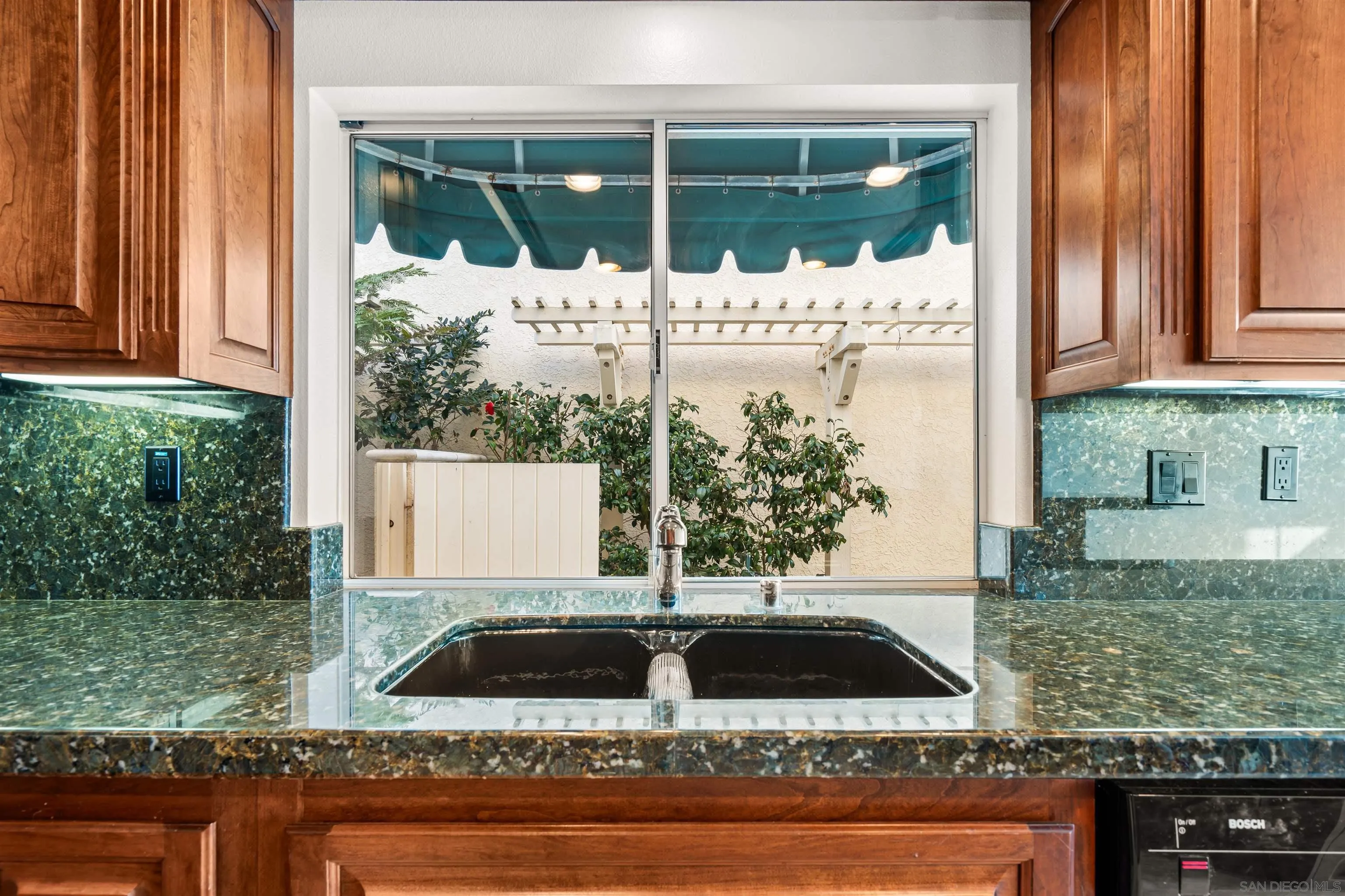 13286 Ocean Vista Road San Diego, CA 92130 - Photo 36 of 66