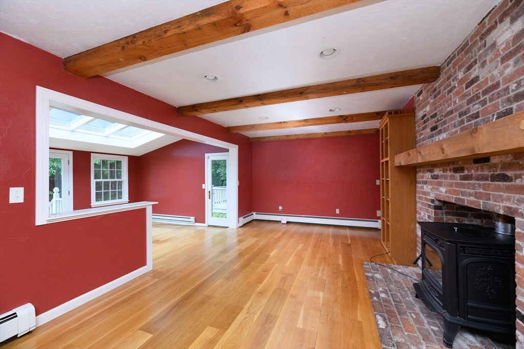 106 Newell Road Holden, MA 01520 - Photo 7 of 41