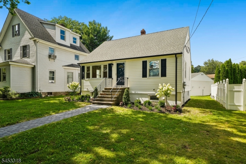 69 Broad Street Summit, NJ 07901 - Photo 3 of 32 Gallery Image 3