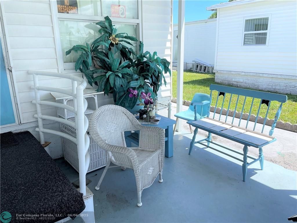 1830 Southwest 83rd Terrace Davie, FL 33324 - Photo 2 of 15 a living room with furniture and a potted plant