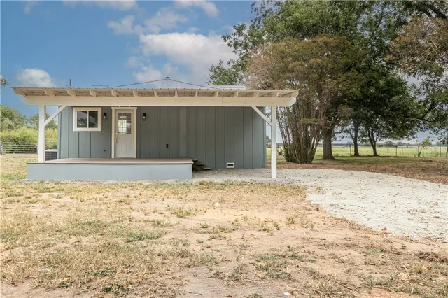 $229,000 | 380 County Road 358, Gause, TX 77857