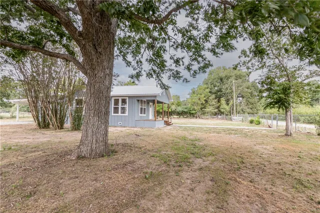 $229,000 | 380 County Road 358, Gause, TX 77857