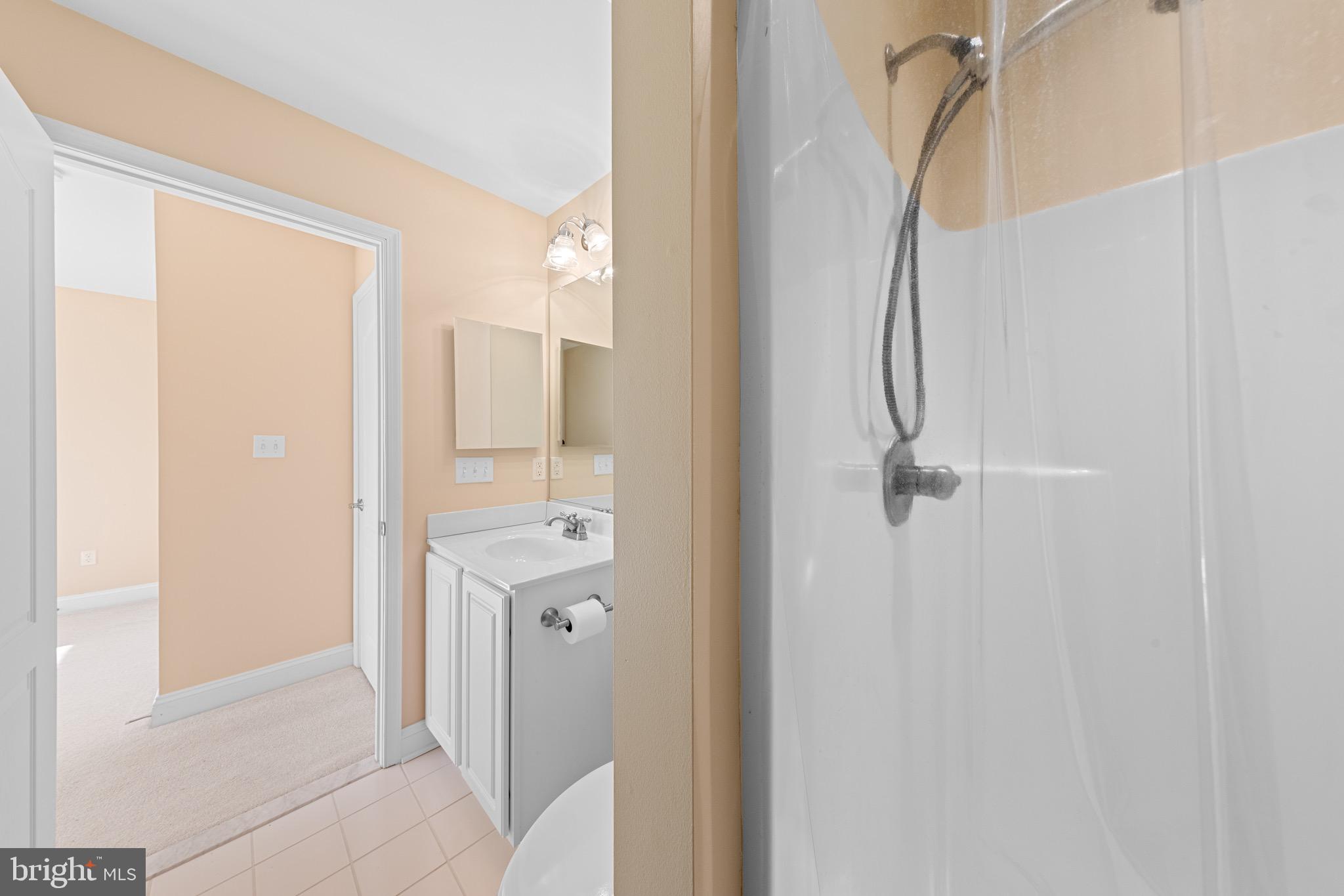 31436 Waters Way Lewes, DE 19958 - Photo 51 of 70 Connecting bathroom