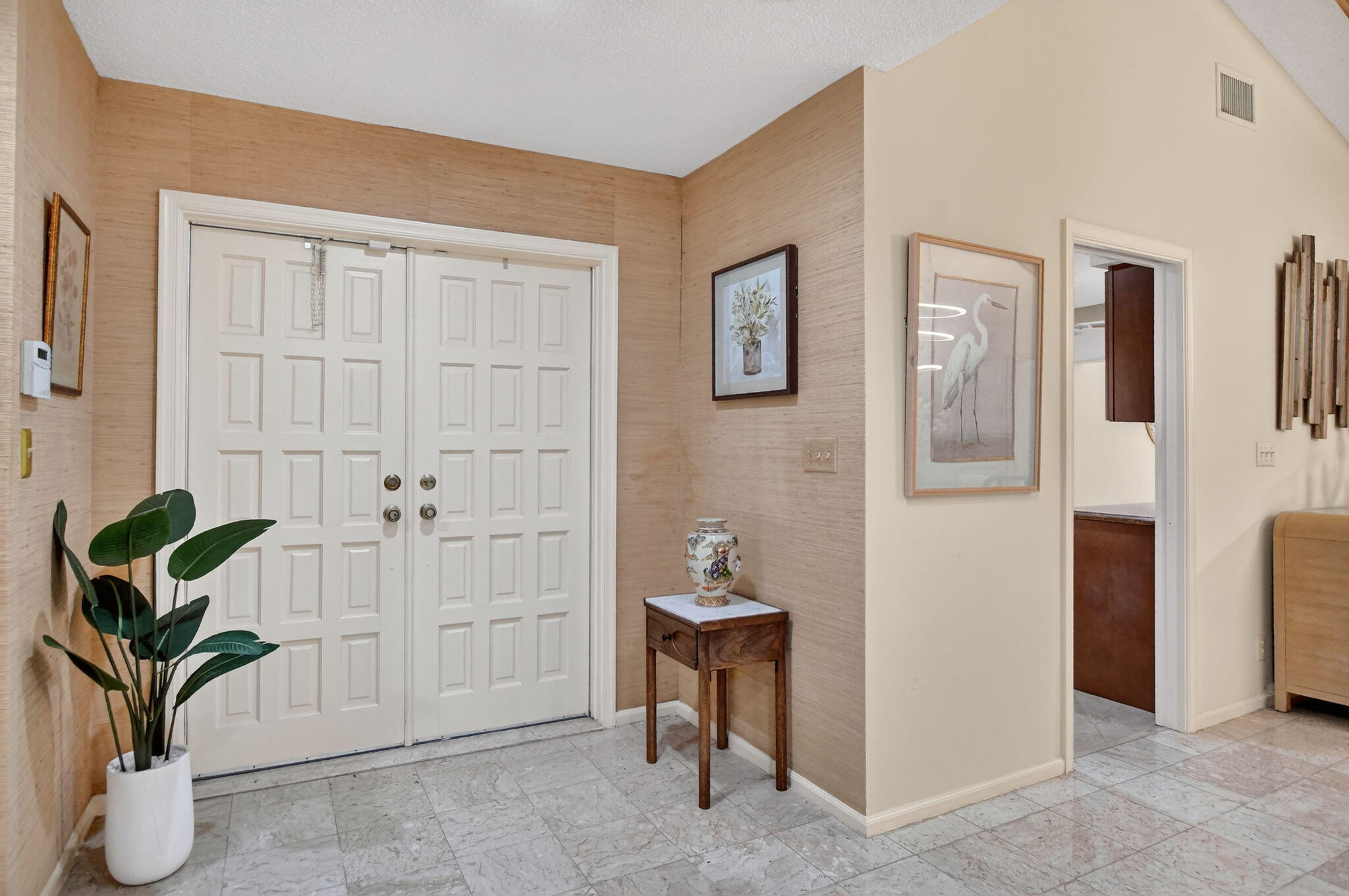 20021 Back 9 Drive Boca Raton, FL 33498 - Photo 6 of 62 6-web-or-mls-DSC_2018