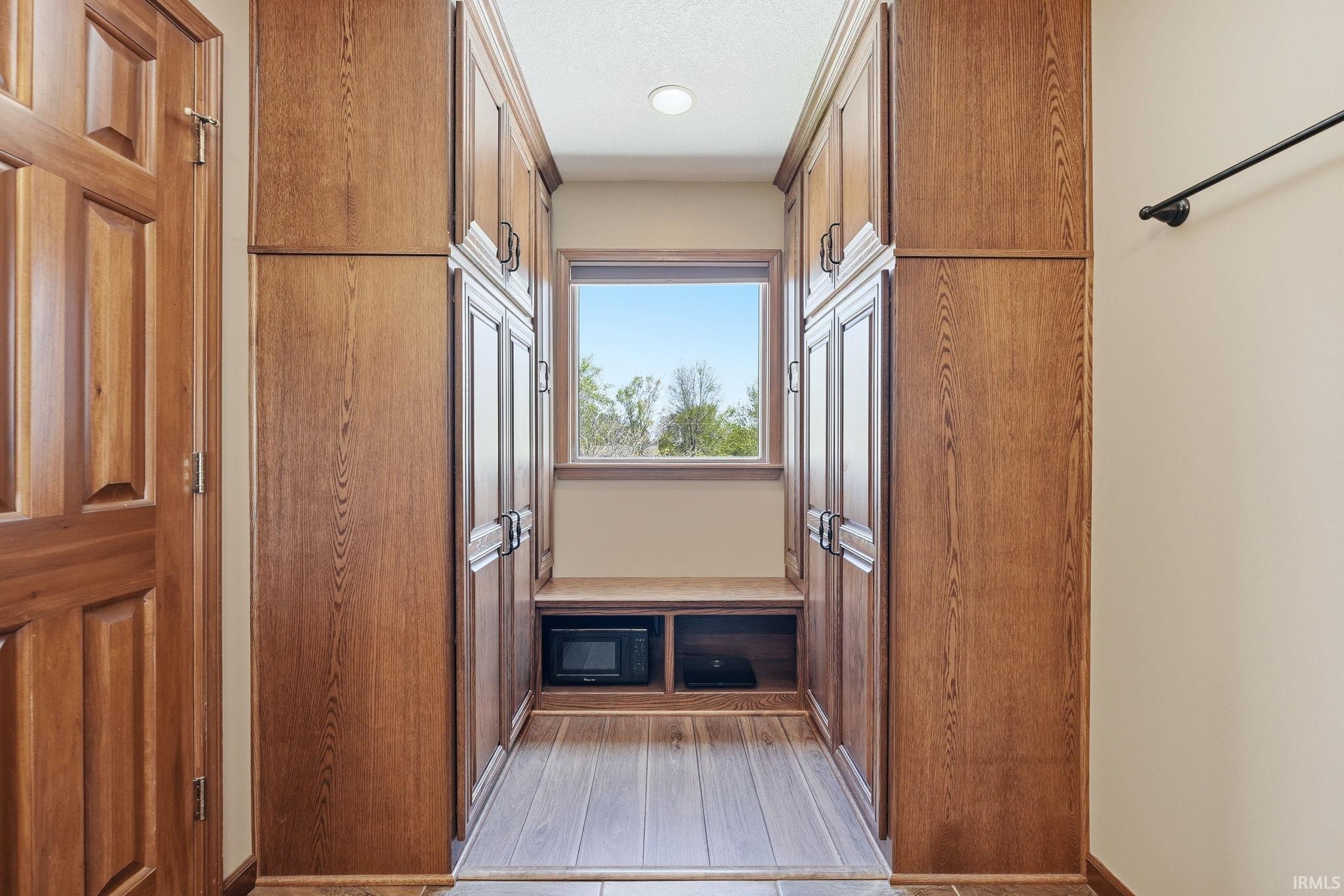 18621 Amstutz Road Auburn, IN 46706 - Photo 15 of 35