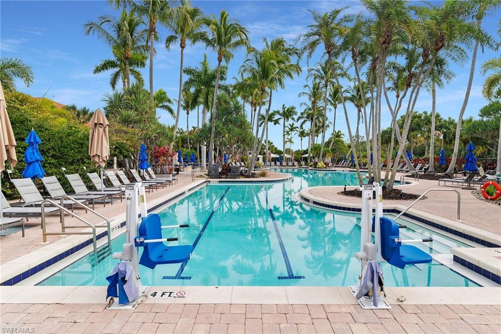 1286 Rialto Way, Unit 202 Naples, FL 34114 - Photo 25 of 31 CLUB