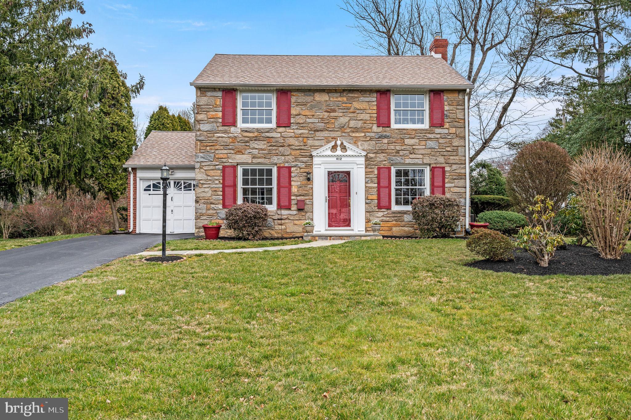 412 Briarwood Road Wallingford, PA 19086 - Photo 1 of 33 Welcome to 412 Briarwood Rd., Wallingford