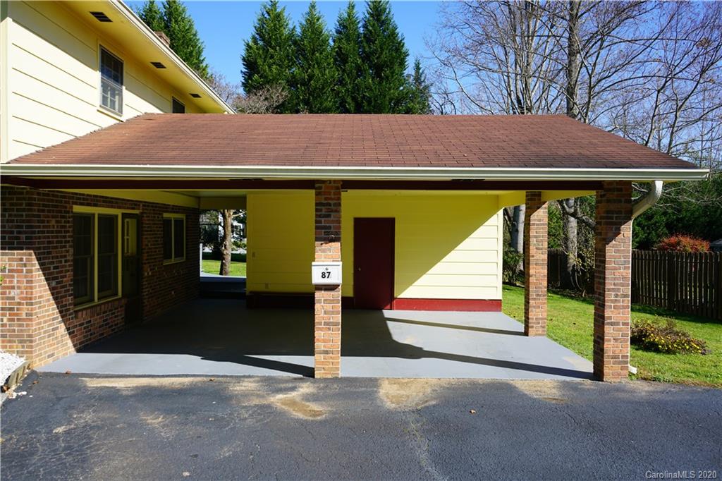 87 Underhill Road Hendersonville, NC 28792 - Photo 25 of 30 Gallery Image 25