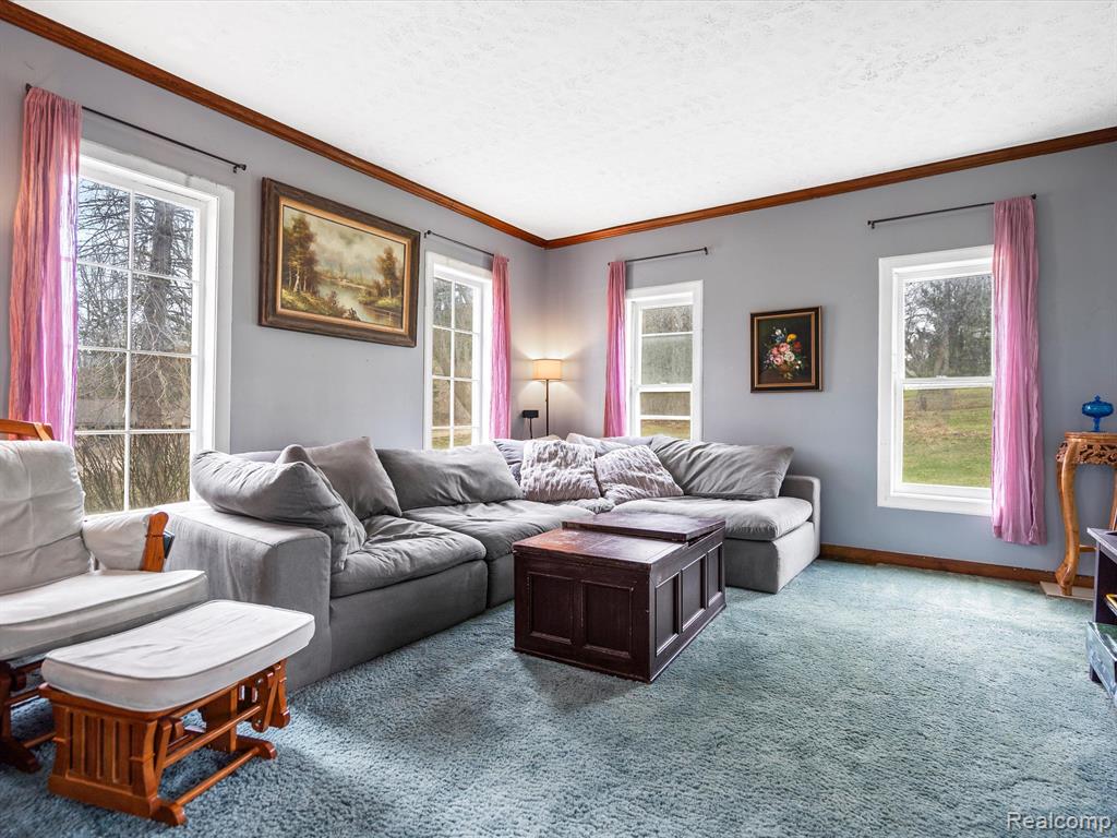 758 West Glass Road Ortonville, MI 48462 - Photo 7 of 31 Gallery Image 7