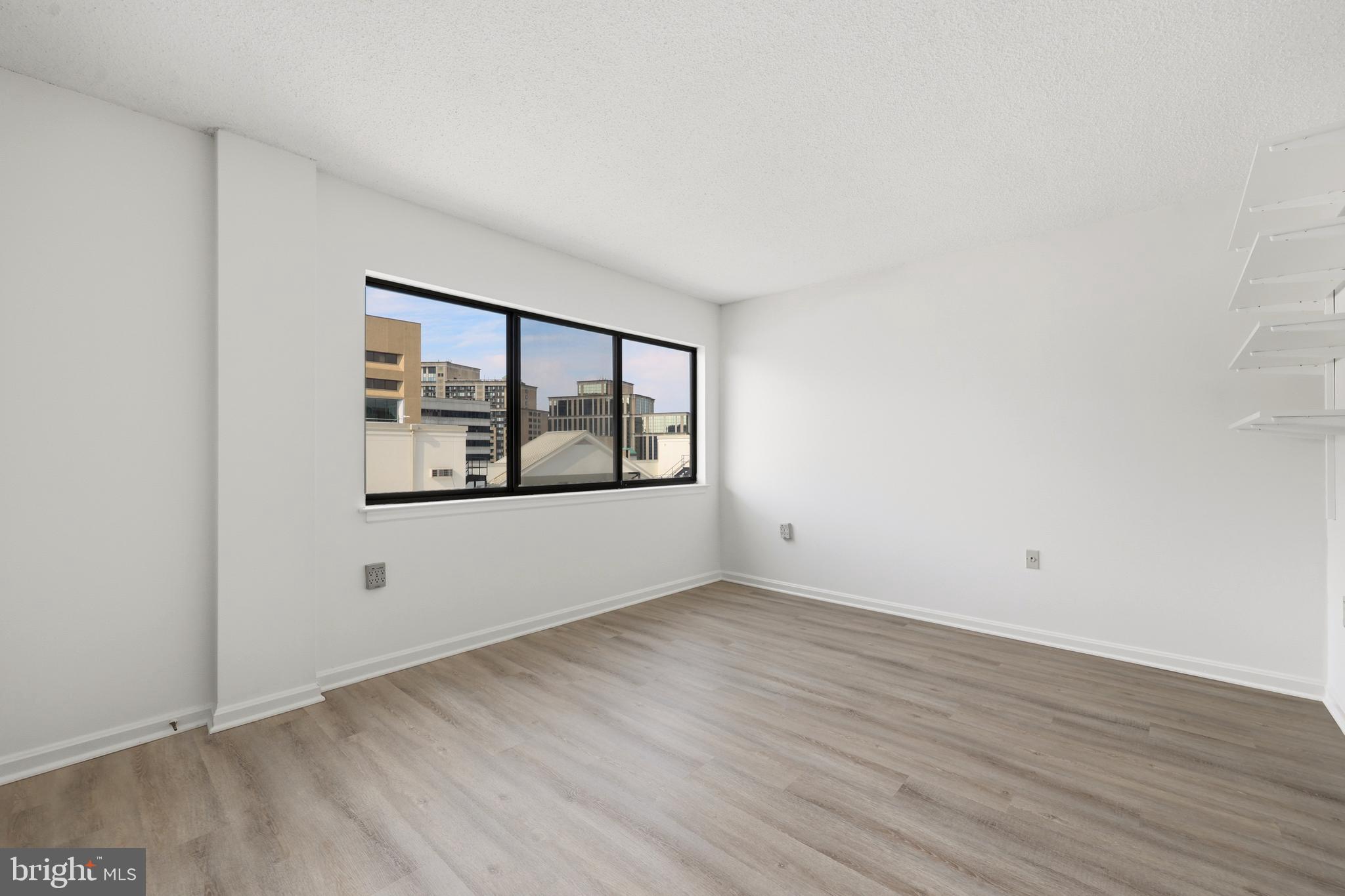 1301 North Courthouse Road, Unit 1205 Arlington, VA 22201 - Photo 12 of 31