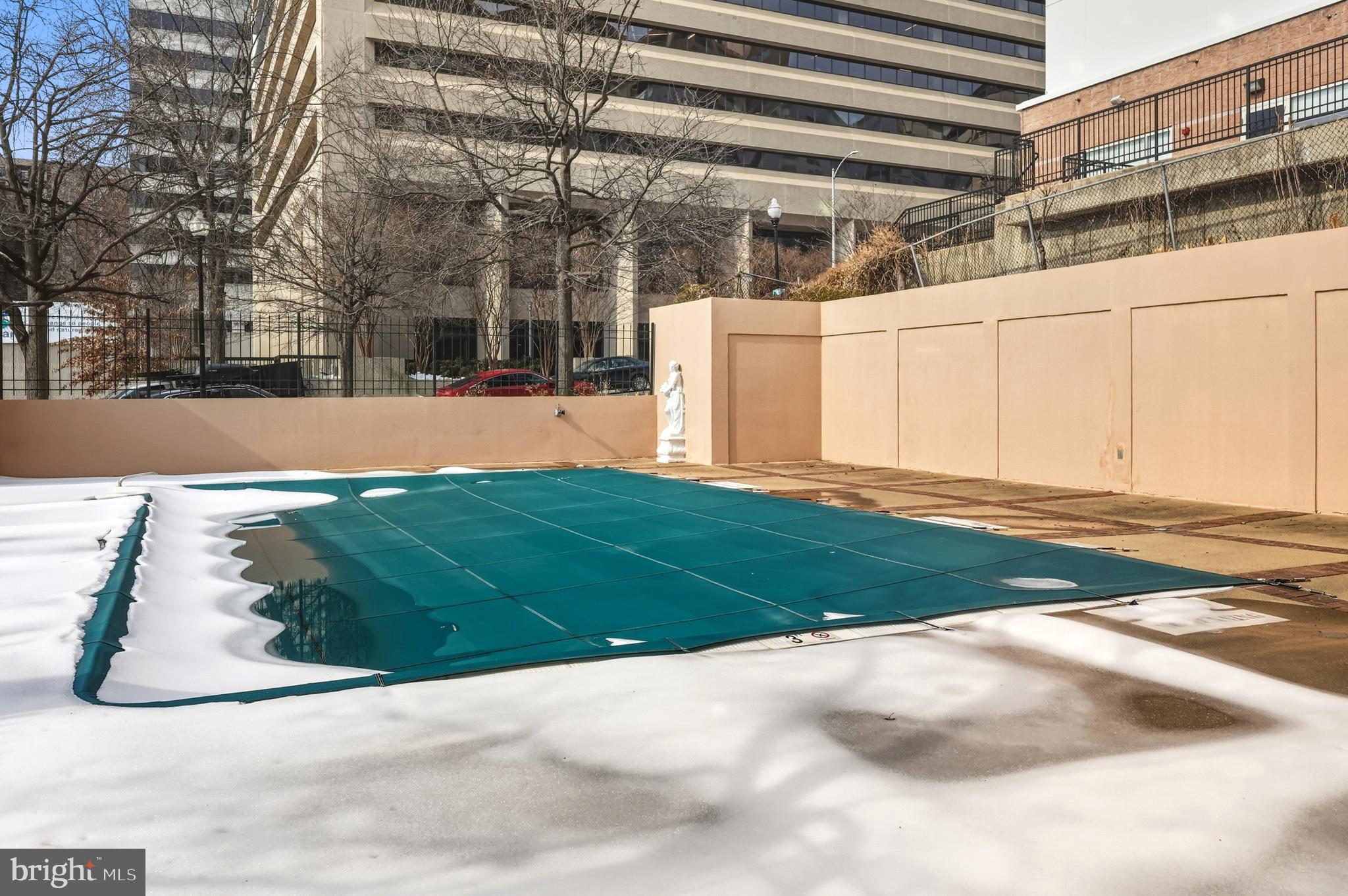 1301 North Courthouse Road, Unit 1205 Arlington, VA 22201 - Photo 17 of 31