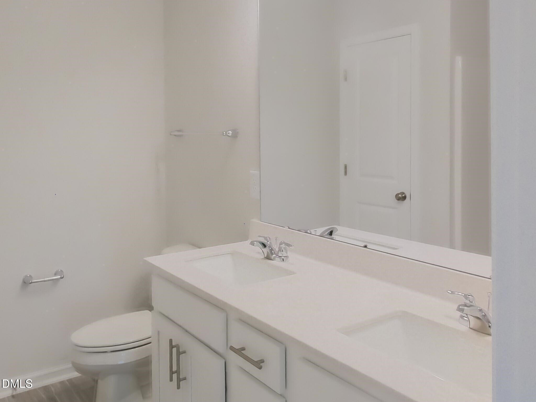 152 Velvet Rdg Way Garner, NC 27529 - Photo 12 of 26 20260524121755666789000000-o