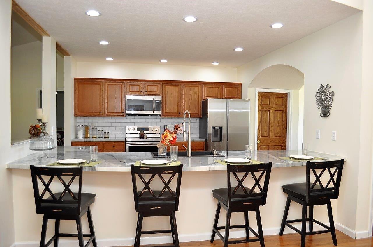 4340 Westfall Road Southwest Lancaster, OH 43130 - Photo 8 of 69 Kitchen - 4340 Westfall Road SW, Lancaster, OH 43130